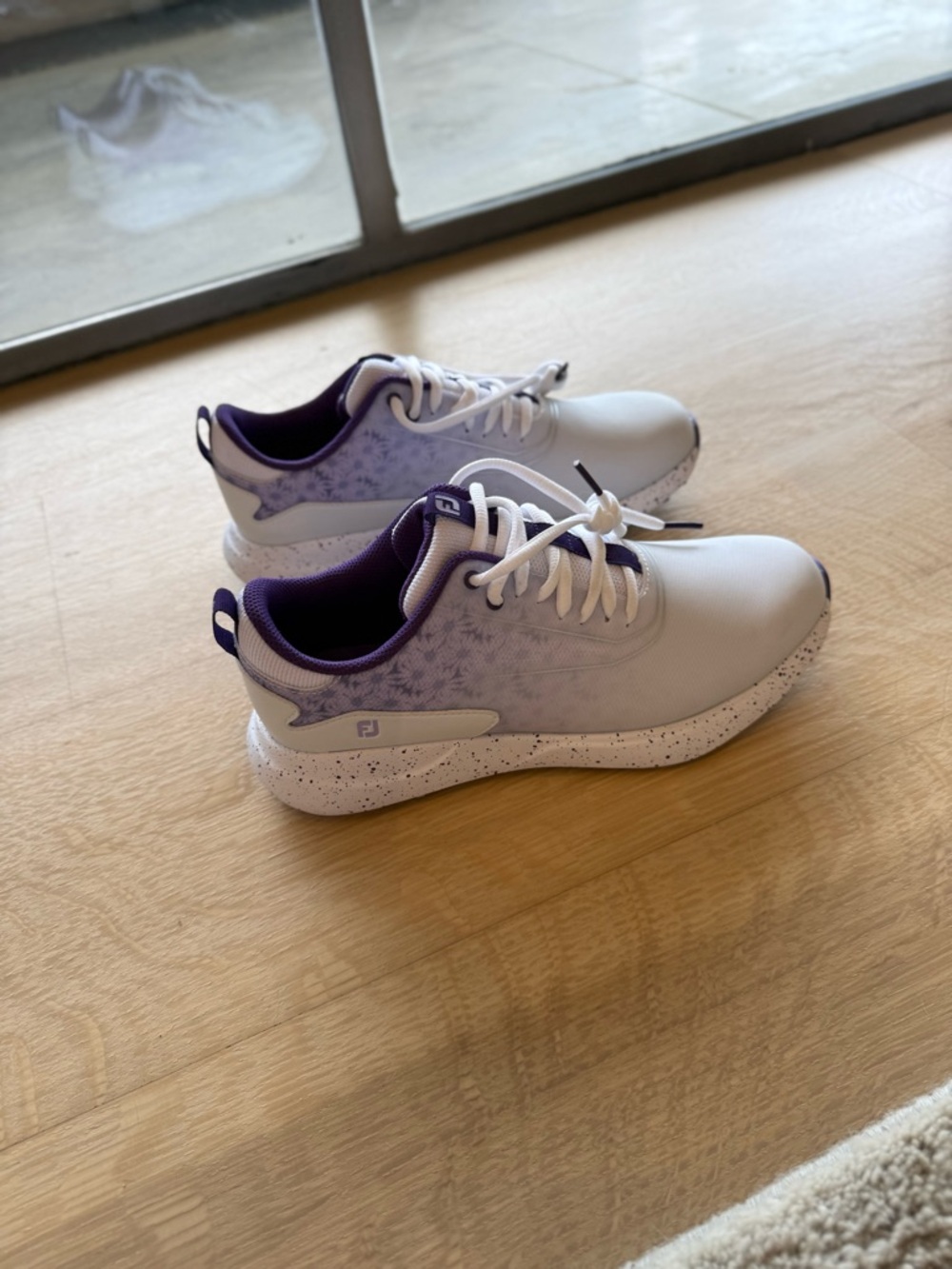 FootJoy White and Purple Women's Waterproof Golf Sneakers — size 7 BNWT - Picture 4 of 8